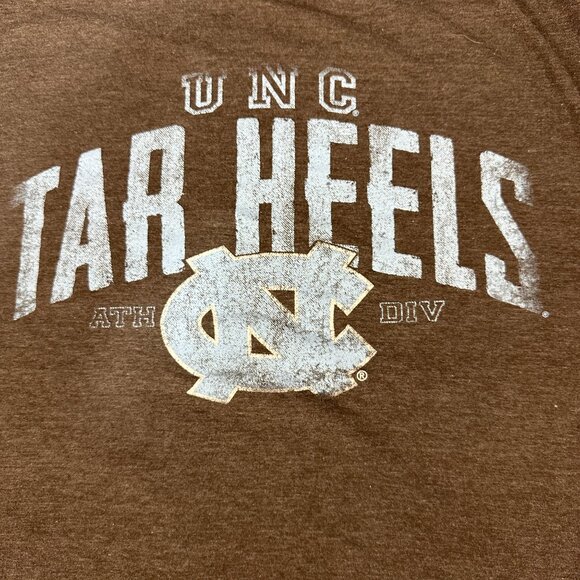 UNC Tar Heels Mens Logo Graphic T-Shirt By 4th & 1 Size XL - Picture 3 of 6